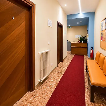 Sweet Life Guesthouse Hospety Group