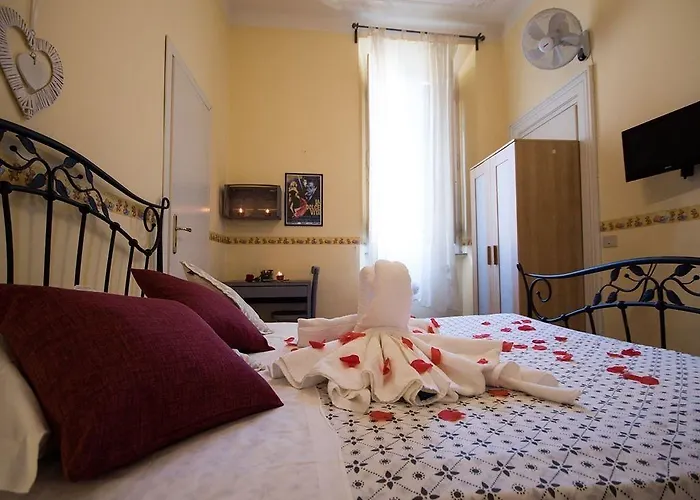 Guest house Sweet Life Guesthouse Hospety Group 3*