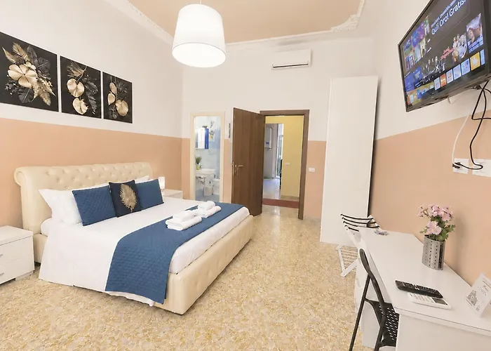 Sweet Life Hospety Group Affittacamere 3*